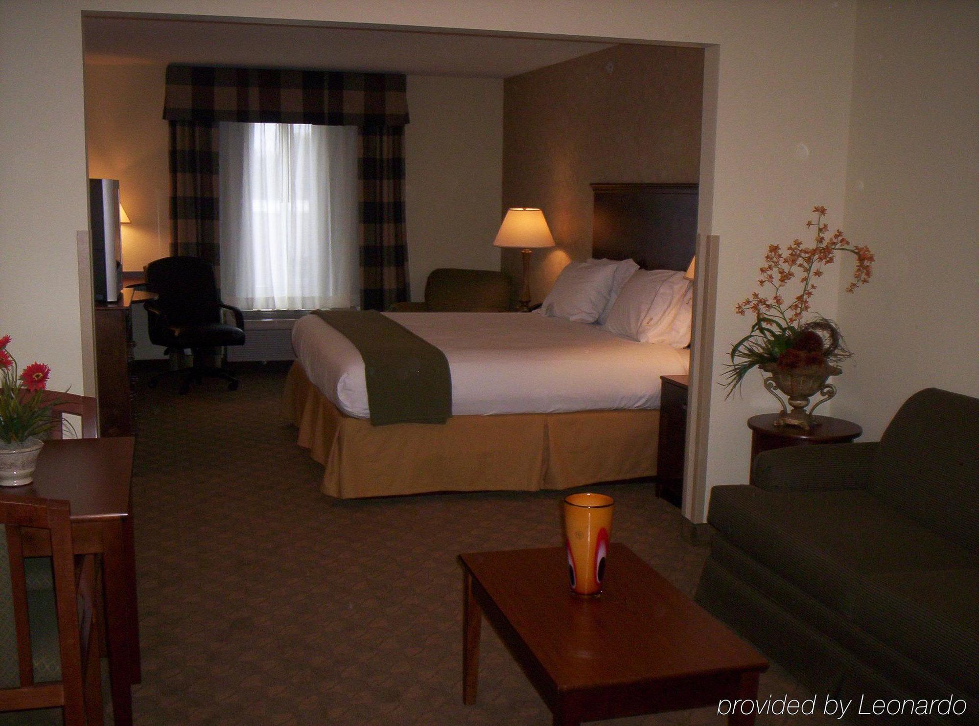 Holiday Inn Express & Suites Sparta Quarto foto