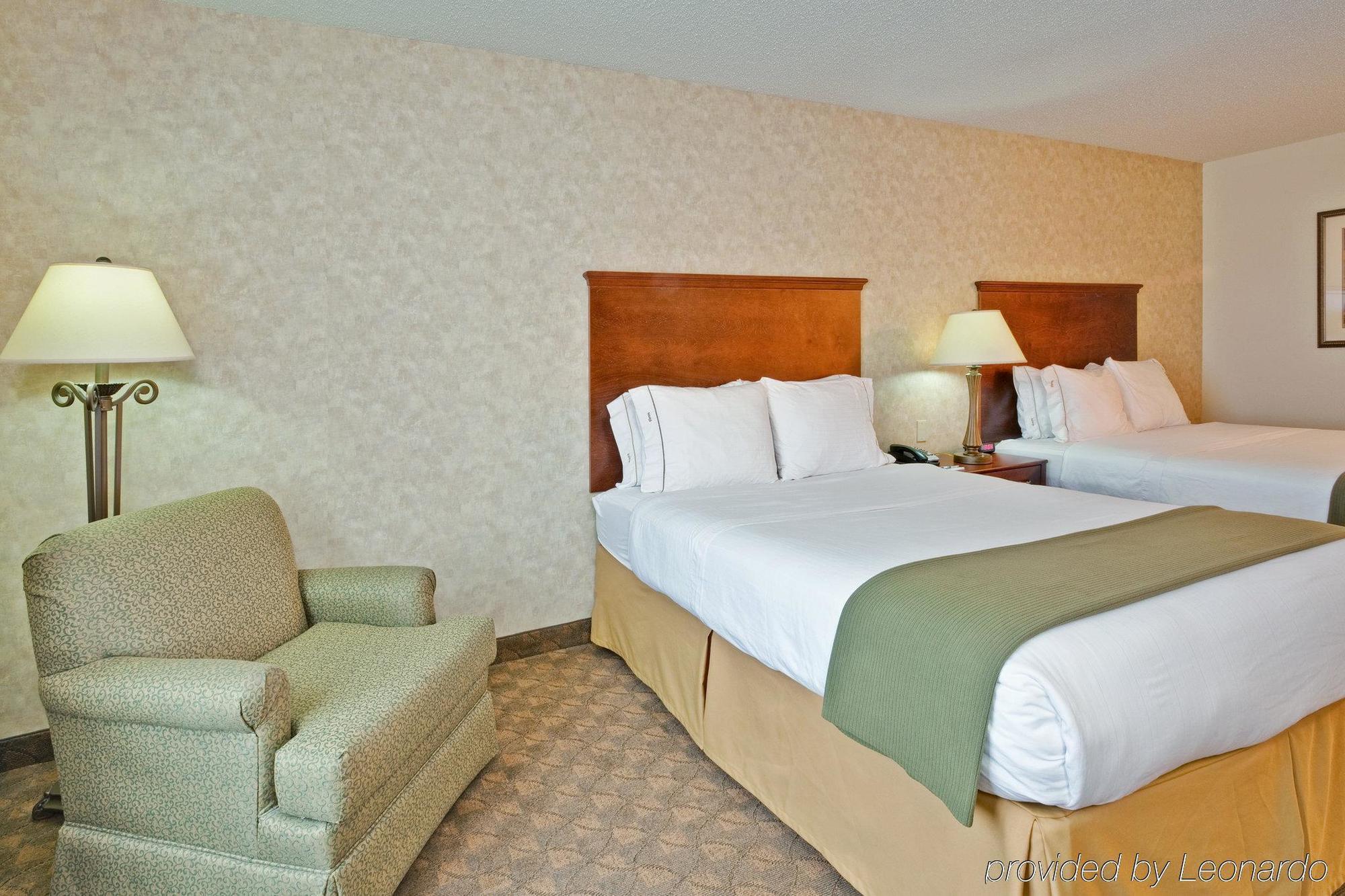 Holiday Inn Express & Suites Sparta Quarto foto